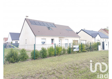 Dom na sprzedaż - Vennecy, Francja, 143 m², 304 466 USD (1 169 150 PLN), NET-100269132