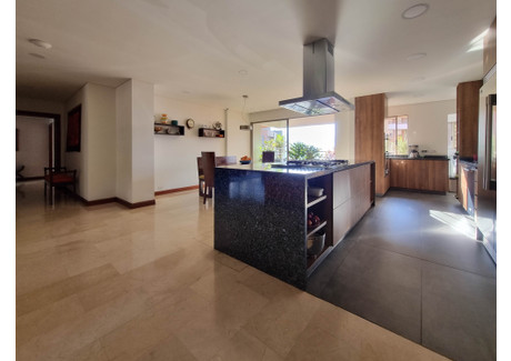 Mieszkanie na sprzedaż - Cl. 7b #27 30, El Poblado, Medellín, El Poblado, Medellín, Antioquia, Medellín, Kolumbia, 279 m², 508 391 USD (1 947 138 PLN), NET-96107918