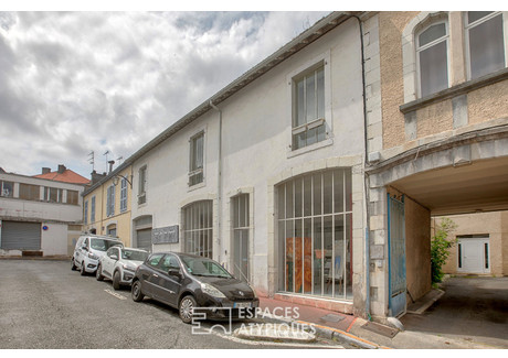 Dom na sprzedaż - Pau, Francja, 310 m², 485 185 USD (1 950 445 PLN), NET-95586102