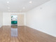 Mieszkanie na sprzedaż - 5460 White Oak Avenue Encino, Usa, 91,97 m², 299 000 USD (1 193 010 PLN), NET-96704203