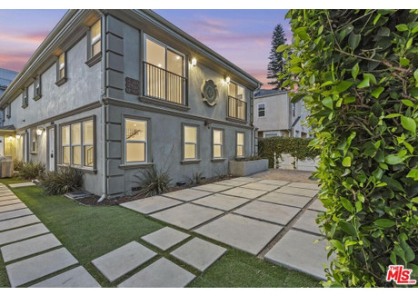 Dom na sprzedaż - 2467 Barry Ave Los Angeles, Usa, 392,42 m², 2 799 000 USD (10 944 090 PLN), NET-100944143