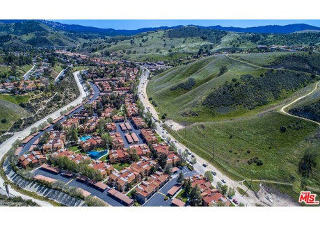 Mieszkanie do wynajęcia - 5952 N Las Virgenes Blvd Calabasas, Usa, 78,97 m², 2655 USD (10 647 PLN), NET-101318658