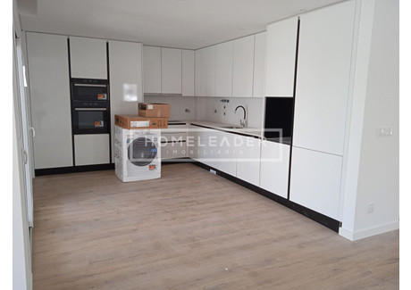 Dom na sprzedaż - Seixal, Portugalia, 130 m², 755 640 USD (2 962 109 PLN), NET-96861884