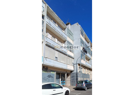 Mieszkanie na sprzedaż - Amadora, Portugalia, 57 m², 121 262 USD (495 960 PLN), NET-102153732