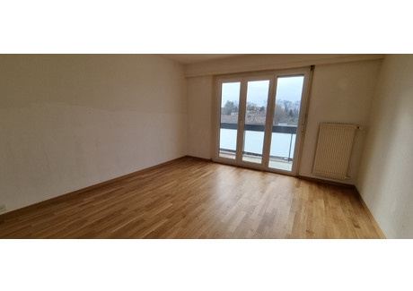 Mieszkanie do wynajęcia - Rue du Lac Renens, Szwajcaria, 71 m², 2014 USD (7713 PLN), NET-100690231