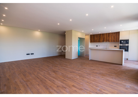 Mieszkanie na sprzedaż - Guimaraes, Portugalia, 140 m², 335 698 USD (1 315 935 PLN), NET-99968329