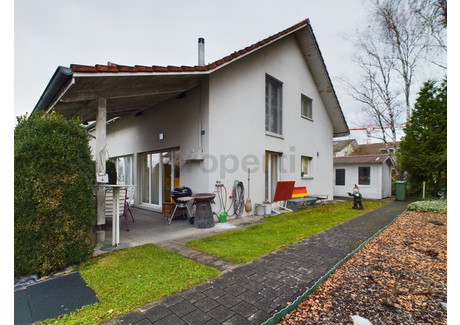 Dom na sprzedaż - Frauenfeld, Szwajcaria, 133 m², 1 329 986 USD (5 452 944 PLN), NET-102412536