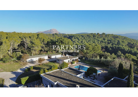 Dom na sprzedaż - Aix-En-Provence, Francja, 420 m², 1 942 841 USD (7 907 363 PLN), NET-103056380