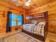 Dom na sprzedaż - 709 Laurel Creek Trail Blue Ridge, Usa, 216,28 m², 944 900 USD (3 722 906 PLN), NET-97013810
