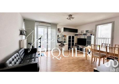 Mieszkanie na sprzedaż - Trappes, Francja, 80 m², 248 614 USD (979 539 PLN), NET-97537034