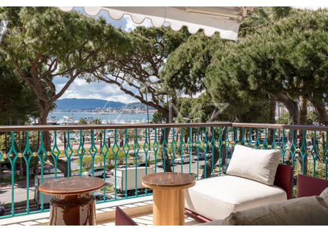 Mieszkanie na sprzedaż - Cannes, Francja, 107 m², 3 742 491 USD (15 082 238 PLN), NET-97595794