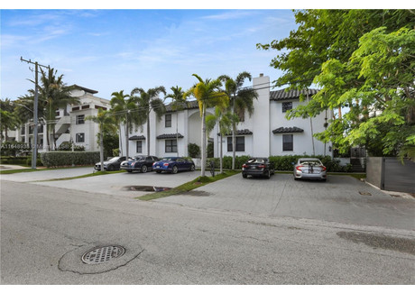 Mieszkanie na sprzedaż - 1524 SE Fort Lauderdale, Usa, 112,23 m², 1 050 000 USD (4 021 500 PLN), NET-100357953