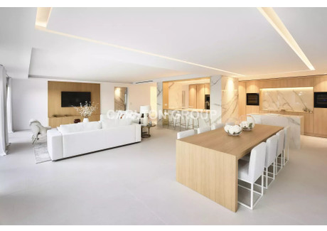 Mieszkanie na sprzedaż - Cannes, Francja, 315 m², 4 911 859 USD (19 254 489 PLN), NET-101336064