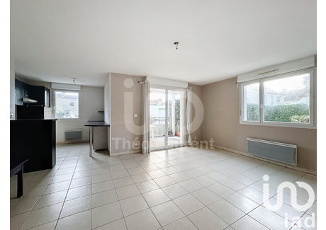 Mieszkanie na sprzedaż - Reze, Francja, 68 m², 237 408 USD (970 999 PLN), NET-101552658