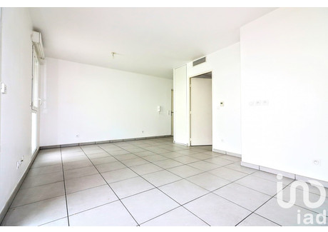 Mieszkanie na sprzedaż - Lyon, Francja, 60 m², 225 802 USD (923 528 PLN), NET-98687390