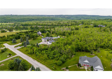 Działka na sprzedaż - 106 Ridgecrest Lane Meaford, Kanada, 9388 m², 325 189 USD (1 333 277 PLN), NET-99606391