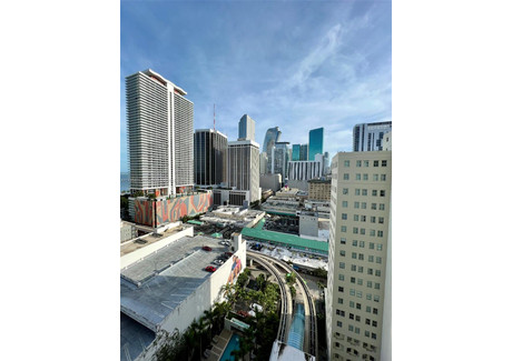 Mieszkanie do wynajęcia - 133 2nd Ave Miami, Usa, 93 m², 3100 USD (12 617 PLN), NET-102767484