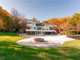 Dom na sprzedaż - 75 Stonewood Drive Moreland Hills, Usa, 957 m², 1 850 000 USD (7 529 500 PLN), NET-102745587