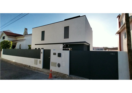 Dom na sprzedaż - Cascais, Portugalia, 129 m², 940 248 USD (3 638 760 PLN), NET-99376785