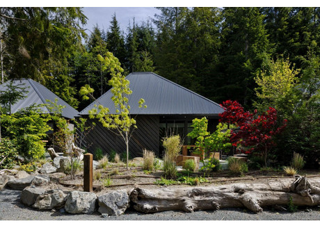 Dom na sprzedaż - 6504 Powder Main Rd Port Renfrew, Kanada, 34 m², 306 369 USD (1 246 924 PLN), NET-98759793