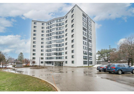 Mieszkanie na sprzedaż - 250 Glenridge Drive Waterloo, Kanada, 161 m², 486 971 USD (1 981 971 PLN), NET-102031582