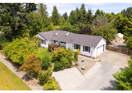 Dom na sprzedaż - 2022 Woobank Rd Nanaimo, Kanada, 133 m², 689 153 USD (2 804 852 PLN), NET-100153160