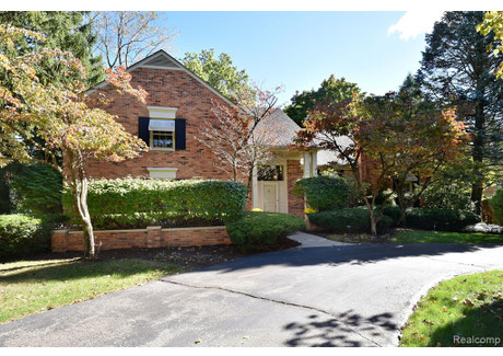 Dom na sprzedaż - 798 EMERSON WAY Court Bloomfield Hills, Usa, 305 m², 849 000 USD (3 328 080 PLN), NET-100957543