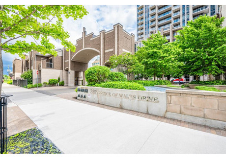 Dom na sprzedaż - 388 Prince Of Wales Drive Mississauga, Kanada, 89 m², 517 614 USD (2 106 691 PLN), NET-100152752