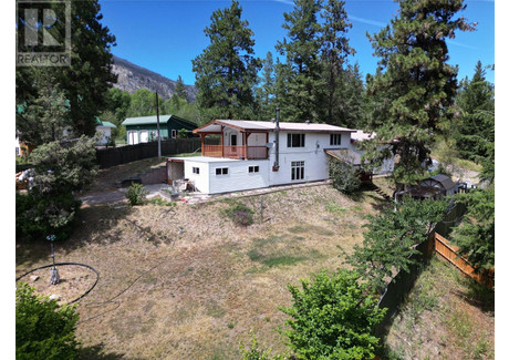 Dom na sprzedaż - 820 Firwood Road Kelowna, Kanada, 273 m², 318 120 USD (1 294 749 PLN), NET-102749268