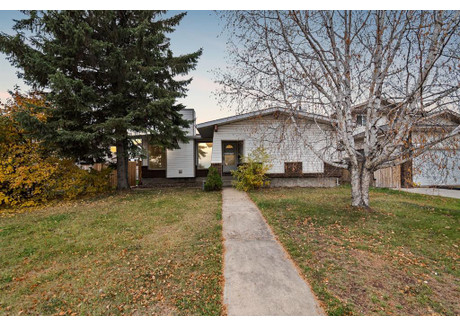 Dom na sprzedaż - 163 Cornwall Drive Fort Mcmurray, Kanada, 112 m², 242 739 USD (987 947 PLN), NET-101647872