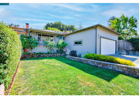 Dom na sprzedaż - 2591 Miramar Ave Castro Valley, Usa, 124 m², 949 000 USD (3 644 160 PLN), NET-100984997