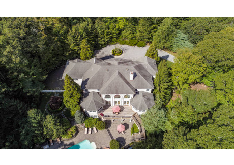 Dom na sprzedaż - 11 Eastwood Court Amagansett, Usa, 538 m², 3 699 999 USD (15 058 996 PLN), NET-100152580