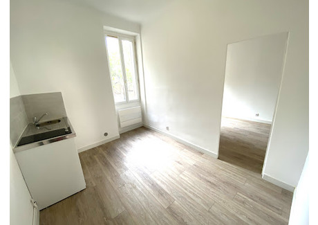 Mieszkanie do wynajęcia - Marseille, Francja, 25 m², 584 USD (2244 PLN), NET-101098603