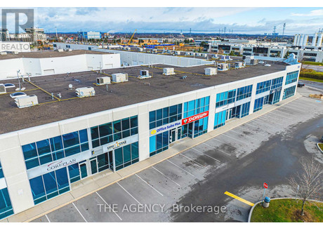 Dom na sprzedaż - 7500 HWY Vaughan (West Woodbridge Industrial Area), Kanada, 469 m², 3 212 344 USD (13 331 229 PLN), NET-103311827