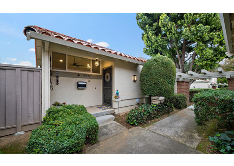 Dom na sprzedaż - 10982 Sweet Oak Street Cupertino, Usa, 89 m², 1 398 000 USD (5 689 860 PLN), NET-102561804