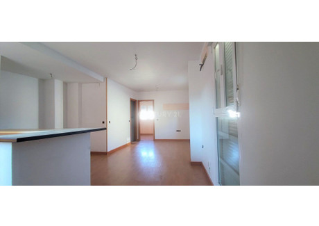 Mieszkanie na sprzedaż - Área De Casar De Cáceres, Hiszpania, 58 m², 61 096 USD (249 883 PLN), NET-99486965