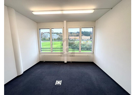 Biuro do wynajęcia - Pfäffikon Pfäffikon Sz, Szwajcaria, 30 m², 1255 USD (5106 PLN), NET-102713135