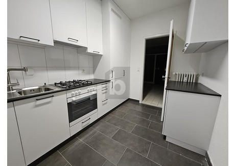 Mieszkanie do wynajęcia - Basel, Szwajcaria, 65 m², 1564 USD (6414 PLN), NET-102954248