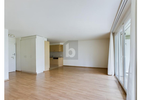 Mieszkanie na sprzedaż - Echallens, Szwajcaria, 86 m², 915 972 USD (3 517 334 PLN), NET-100982369