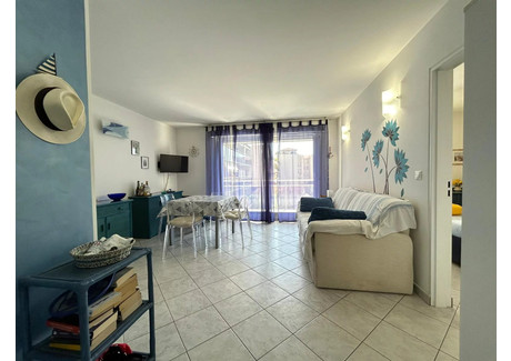 Mieszkanie na sprzedaż - Antibes, Francja, 39,12 m², 213 886 USD (859 822 PLN), NET-99422354