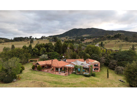 Dom na sprzedaż - Q27H+45, La Calera, Altamira, La Calera, Cundinamarca, Colombia La Calera, Kolumbia, 700 m², 8 600 000 USD (35 260 000 PLN), NET-99204555