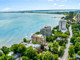 Dom na sprzedaż - 2210 Lakeshore Road Burlington, Kanada, 104 m², 713 434 USD (2 903 676 PLN), NET-100153827