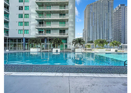 Dom na sprzedaż - 690 1st Ct Miami, Usa, 59 m², 380 000 USD (1 459 200 PLN), NET-100154008