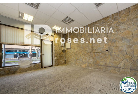 Komercyjne na sprzedaż - Llança, Hiszpania, 65 m², 120 216 USD (491 682 PLN), NET-102322394