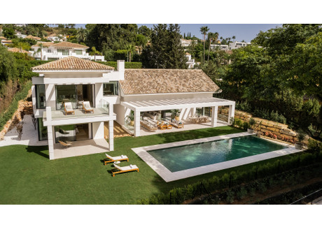 Dom na sprzedaż - Plaza de la Victoria, Marbella, Hiszpania, 805 m², 6 702 816 USD (27 816 687 PLN), NET-102530946