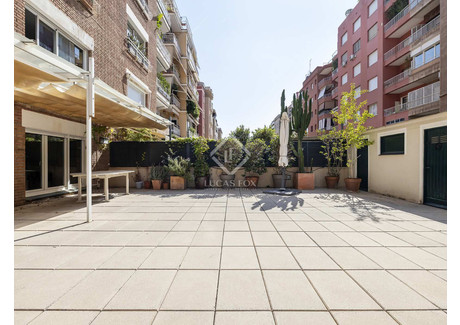 Mieszkanie na sprzedaż - Barcelona, Hiszpania, 252 m², 1 570 459 USD (6 438 882 PLN), NET-102362403