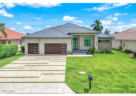 Dom na sprzedaż - 2914 SW 30th Street Cape Coral, Usa, 264,22 m², 1 550 000 USD (5 936 500 PLN), NET-100563712