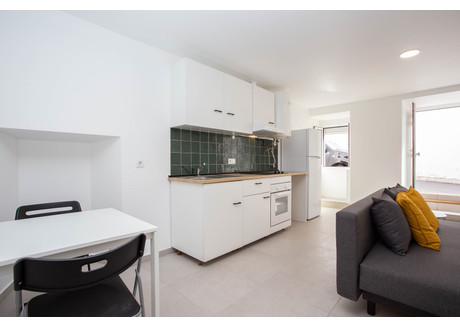 Mieszkanie na sprzedaż - Lisboa, Lisboa, Ajuda, Portugalia, 47 m², 217 810 USD (853 817 PLN), NET-101377084