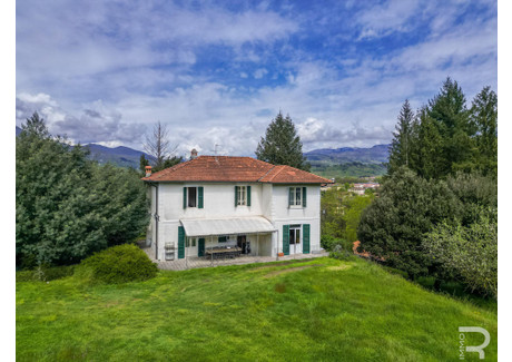 Dom na sprzedaż - Castelnuovo di Garfagnana Castelnuovo Di Garfagnana, Włochy, 315 m², 794 016 USD (3 295 168 PLN), NET-101929248