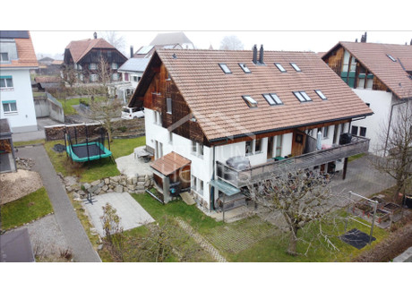 Dom na sprzedaż - Schwarzenburg, Szwajcaria, 207 m², 1 333 390 USD (5 466 899 PLN), NET-102772087